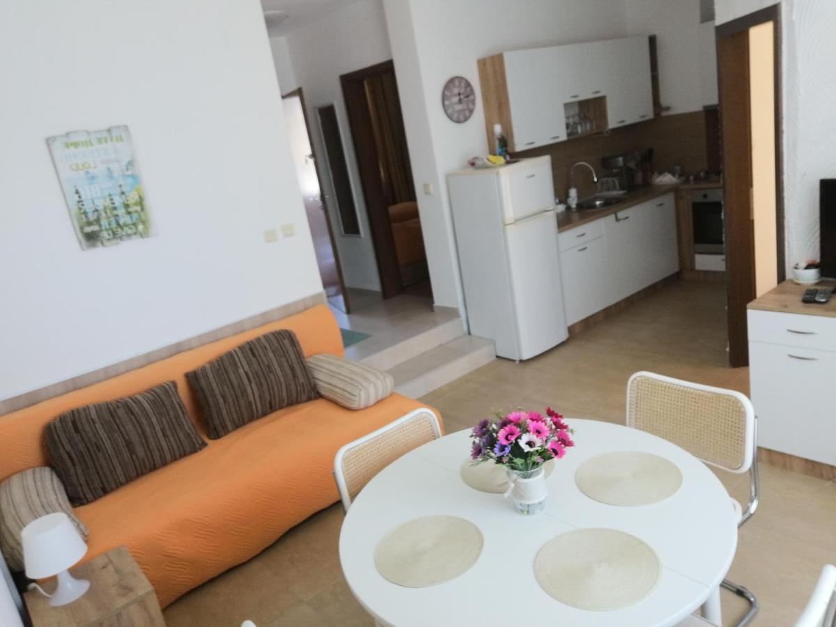 Apartments Elinor Budjaka โซโซโปล ภายนอก รูปภาพ