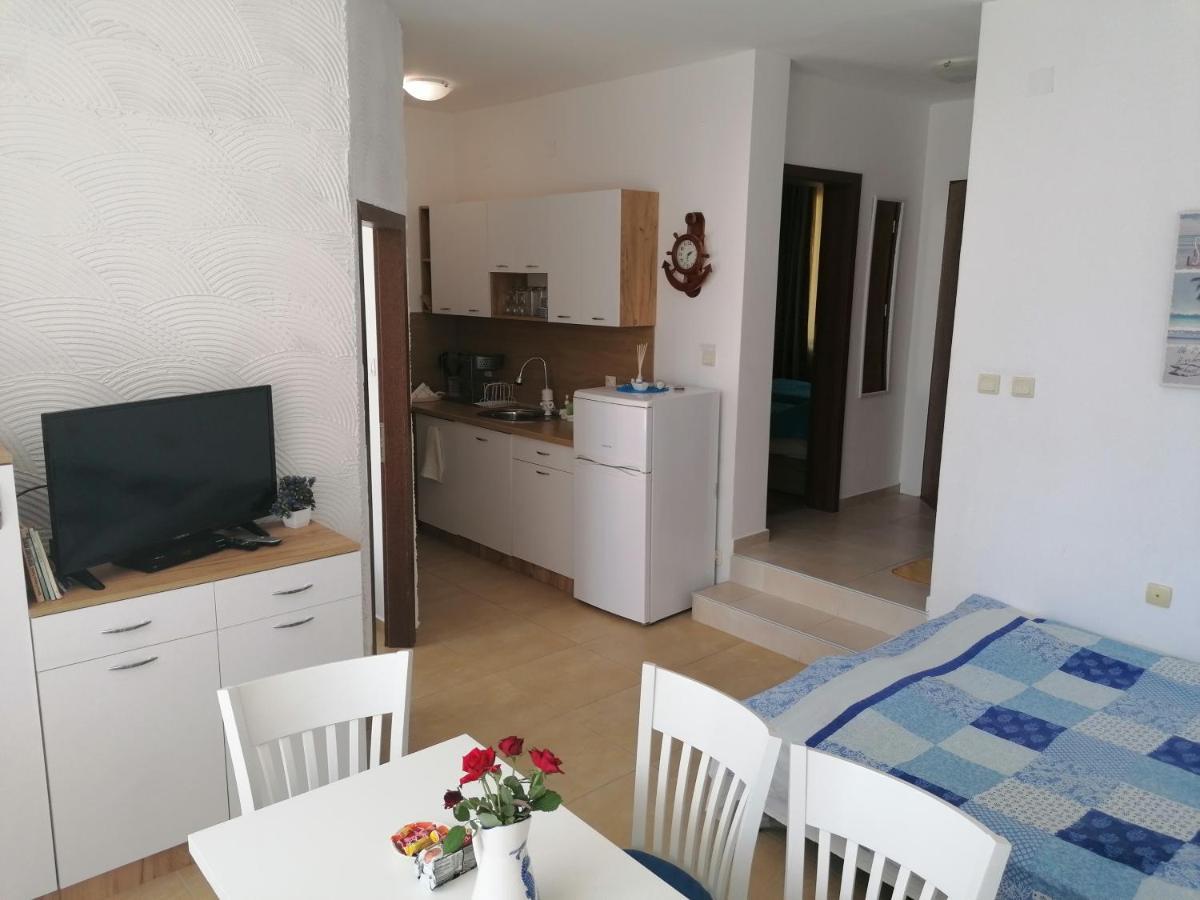 Apartments Elinor Budjaka โซโซโปล ภายนอก รูปภาพ