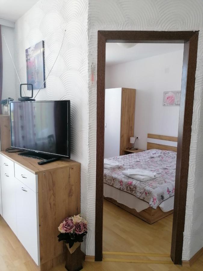Apartments Elinor Budjaka โซโซโปล ภายนอก รูปภาพ